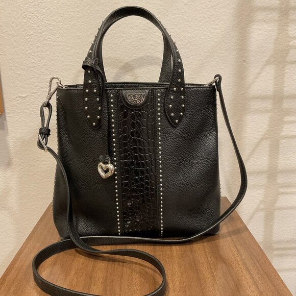 BRIGHTON BLACK LEATHER STUDDED PURSE HANDBAG Crocodile Look Interior Organizer - Picture 1 of 14